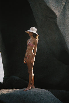 Wide - Brim Straw Hat - CAPOLLE